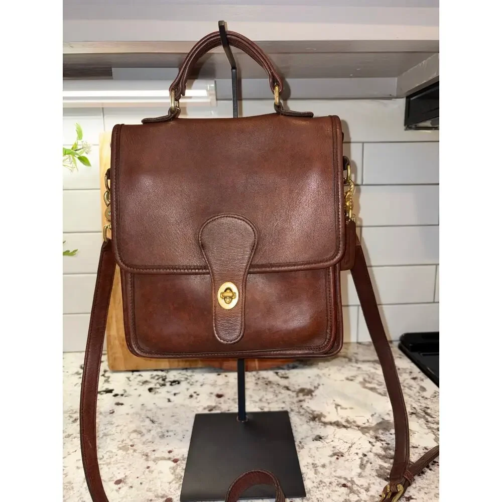 Vintage Coach Station Bag #5130 Brown Glove Leather Turnlock Costa Rica